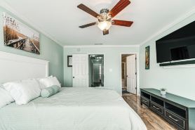 Centrally Located Raleigh Townhome w/ Pool Access