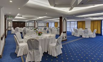 The Heron by Sarovar Portico India