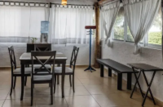 Studios walking distance to the beach