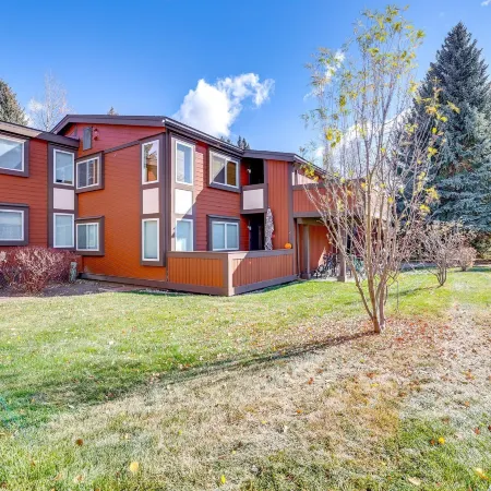 Atelier Alpine - Modern 2BD Condo W/baldy Views