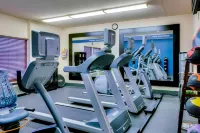 Pittsburgh Airport Inn and Suites - gimnasio
