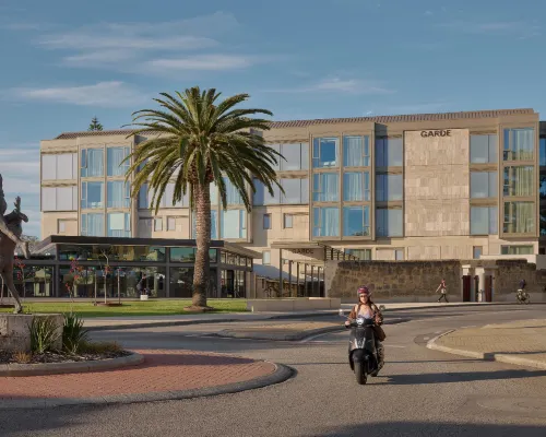 Warders Hotel by Garde Hotels in Fremantle