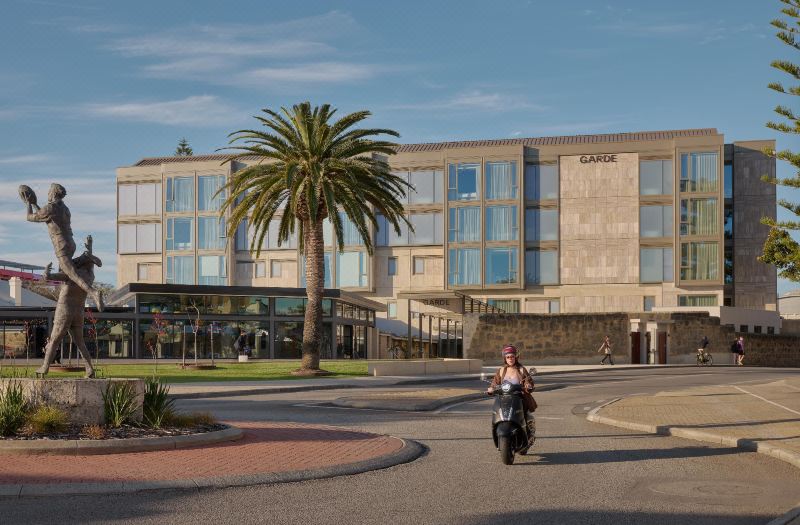 Warders Hotel by Garde
