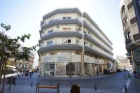 Les Palmiers Petrou Apartments - Condos
