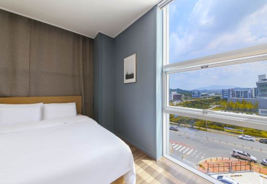 완주 혁신도시 드래곤호텔