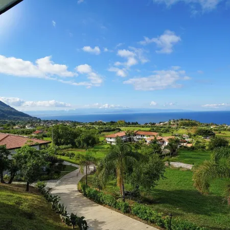 Luzia Agriresort - Piscina Panoramica e Vista Mare a Capo Vaticano