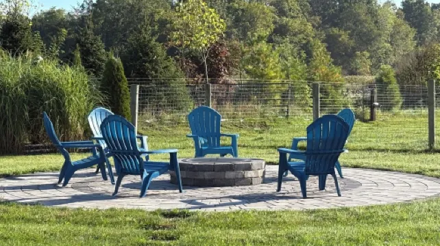 Lemon Hill Amish Guest House. . . an Amish themed, whole house experience.