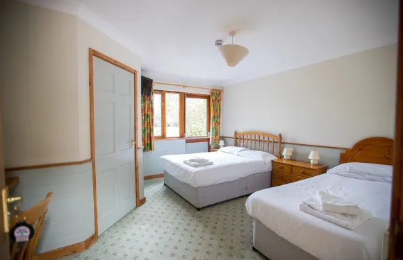 高爾夫及鄉村俱樂部湖畔旅館