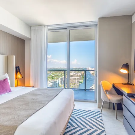 Hyde Beach House 2601