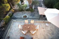 Kitta Mani Towerhouse - Mountain Views Garden