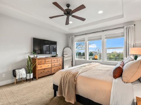 Single-level Gem Sauna - Fire Pit - Swing Set