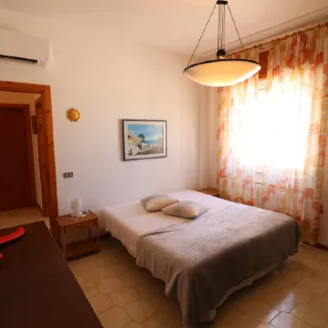 Charming Otranto Apartment Turchese Air Con & Covered Parking