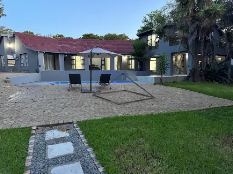 Bryanston Luxury Secure 4BR Haven