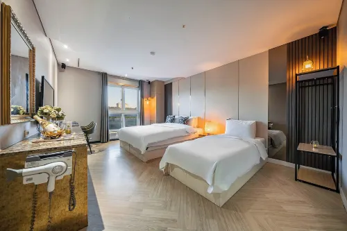 Dongtan Hotel Bella - Mountain view