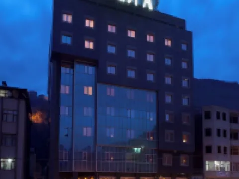 HOTEL BUYUK SUMELA 馬奇卡酒店