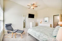 Stunning Cape Charles Retreat ~ 1 Mi to Beach - 3 estrellas