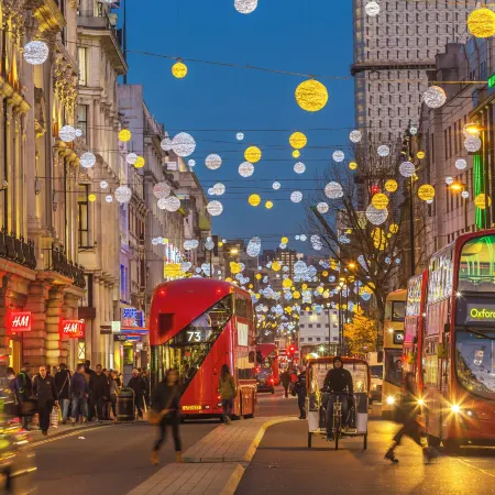 Moxy London Piccadilly Circus Отели рядом с достопримечательностью «Театр Критерион»
