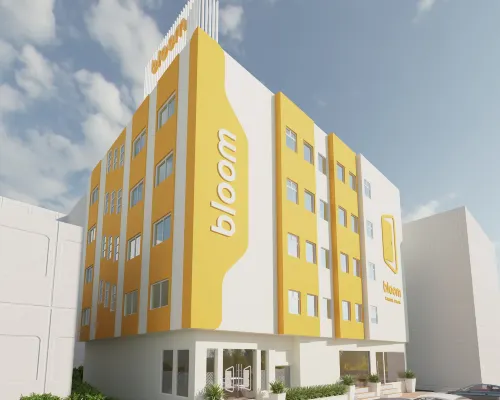 Bloom Hotel - Karol Bagh Hotels near Hanuman Temple / Statue