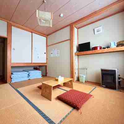 Kagurahausu Rooms