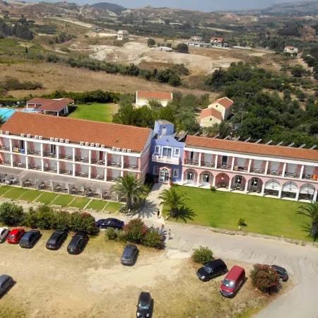 Palatino Hotel Отели рядом с достопримечательностью «Порт Аргостоли»