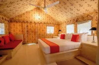 Dolphin Beach Resort - Dolphins, Kitesurfing & Wildlife - Beach