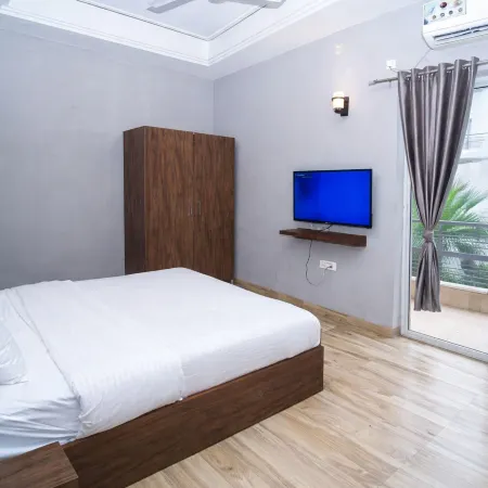 Luxsugero Premium 3BHK Independent Villa