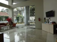 Comfort Studio Apartment at Padina Soho Residence Hotels in Batuceper