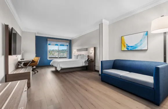 智選假日套房酒店聖克魯斯