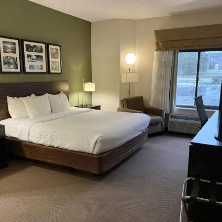Sleep Inn & Suites Queensbury - Lake George