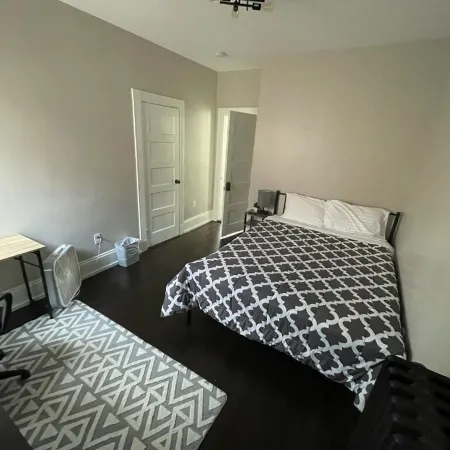 Homestay in Boston Fields Corner Area