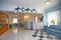 Dolphin Hotel