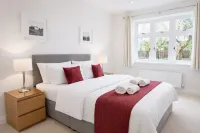 Roomspace Serviced Apartments - Kinnaird Court - Апартаменты