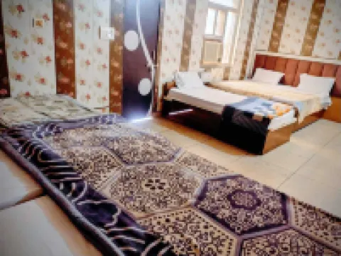 拉迪卡舒適住宿