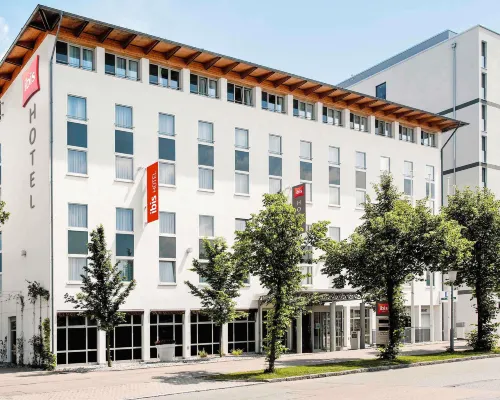 Ibis Muenchen Garching Hotels in Garching bei Munchen