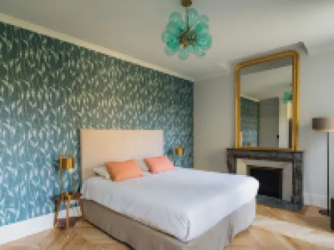 Maison le Parc Hotels in Provins