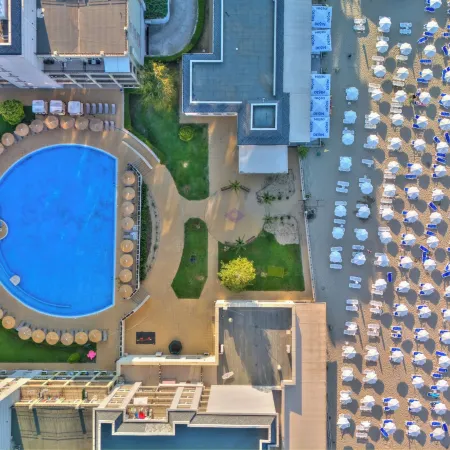 Festa Pomorie Resort