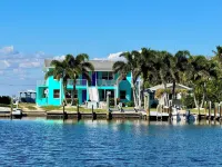 MALU LANI Inn & Marina Hotels in Bokeelia