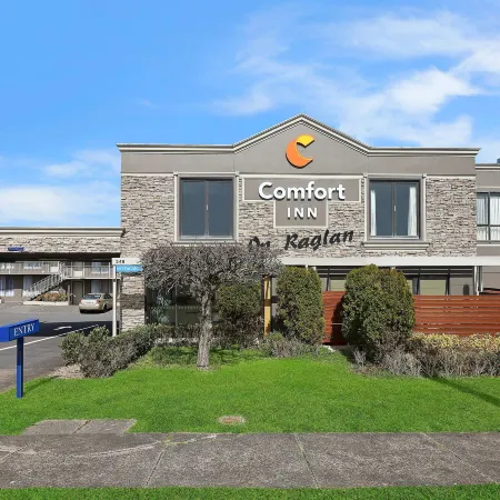 Comfort Inn on Raglan