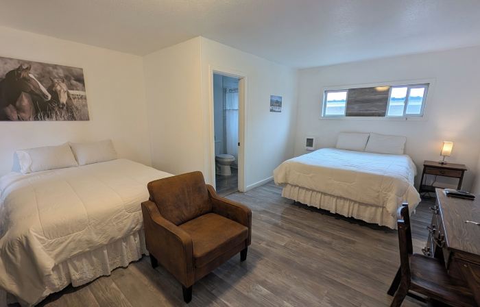 SILVER SPUR MOTEL