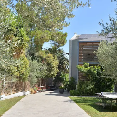 Seacret Apartments