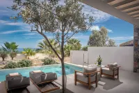 Happy Cretan Suites - parking