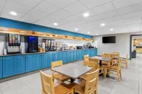 Country Inn & Suites by Radisson, Aiken South - Desayuno