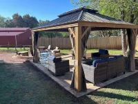 Pine Cabin w/ Fire Pit & Gazebo - Steps to Trails - 3 tähden