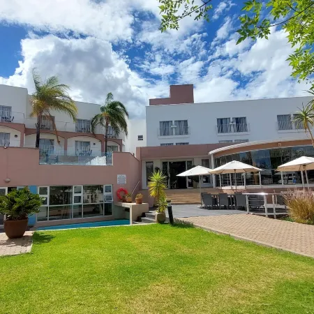 Protea Hotel Windhoek Fürstenhof Отели в г. Виндхук