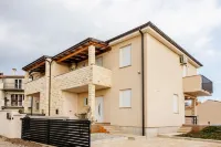 Holiday Home Fulia With Pool