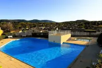 House with beautiful pool on the Côte d'Azur