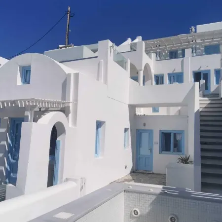 Santorini Theasis Suites
