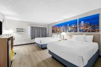 Days Inn by Wyndham Fond du Lac - parking
