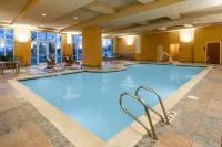 Embassy Suites by Hilton Portland Airport - Pools
