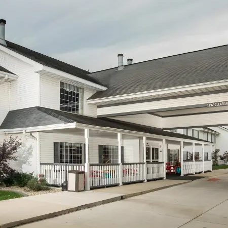 Northfield Inn Suites and Conference Center